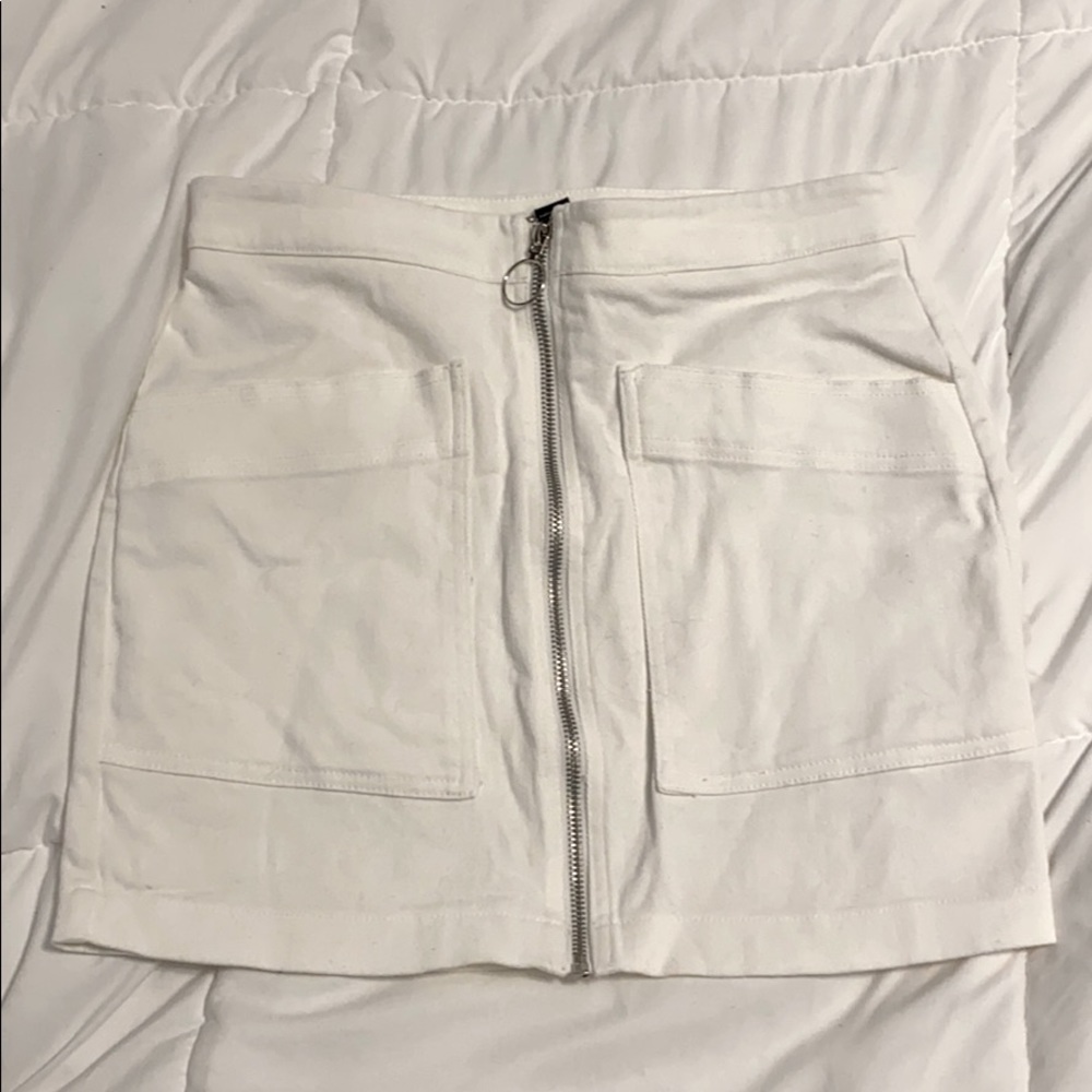 Forever 21 Zip Up White Skirt